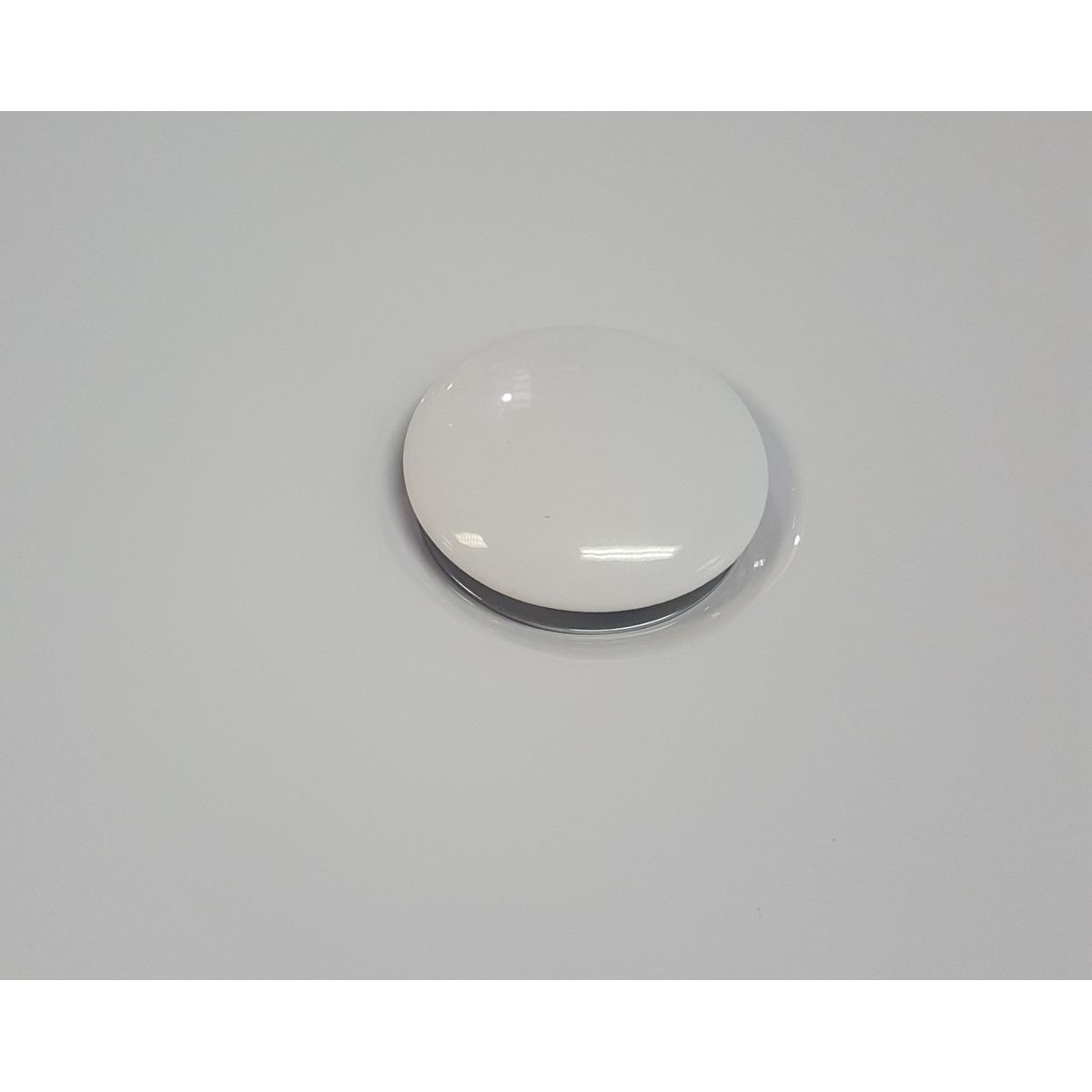 Universal 32/40mm Pop-Up Waste - White Ceramic