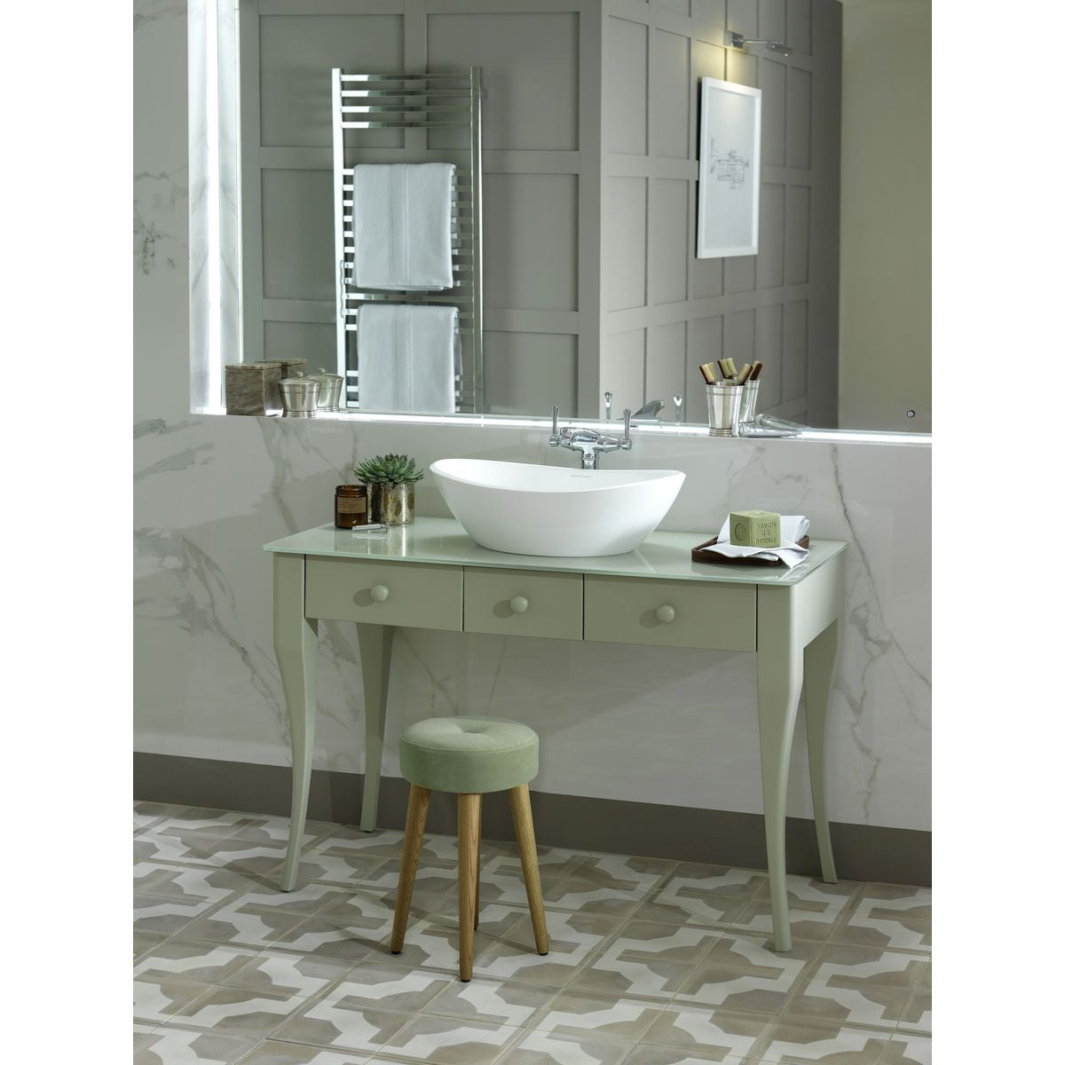 Victoria + Albert Amiata 60 Basin, Gloss White