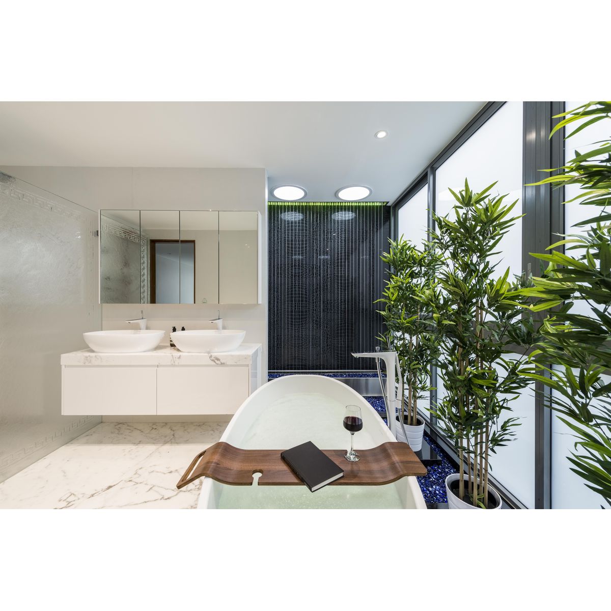 Victoria + Albert Barcelona 48 Basin, Gloss White