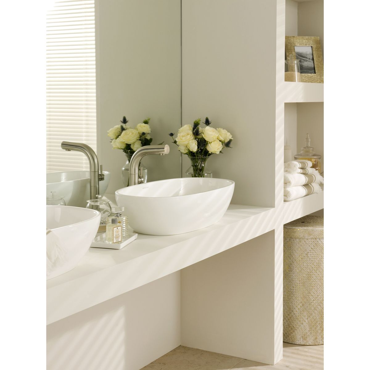 Victoria + Albert Barcelona 64 Basin, Matte White