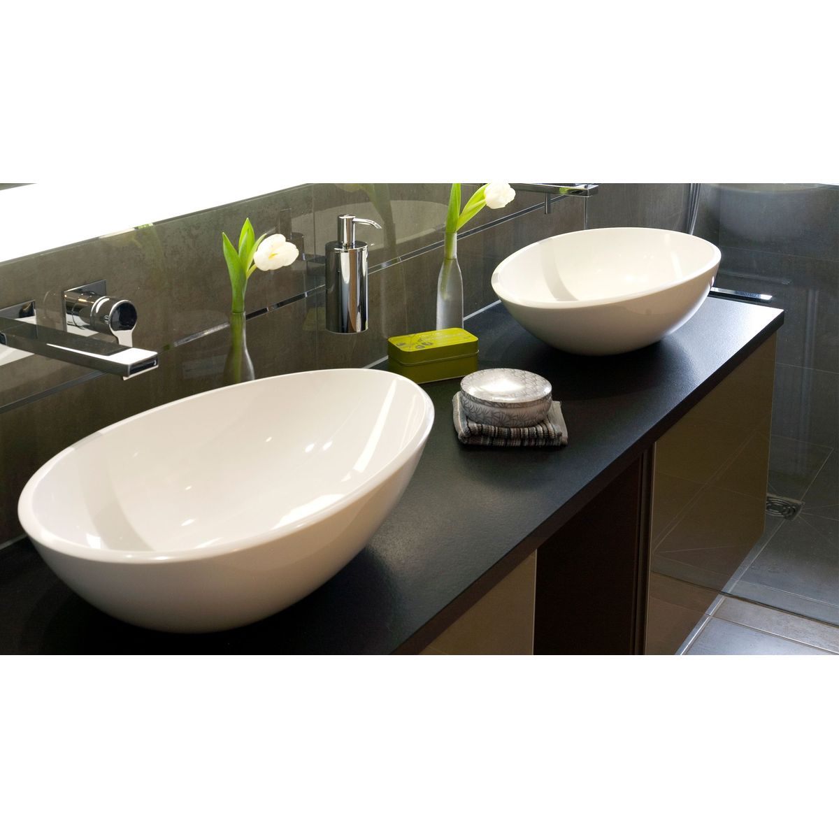 Victoria + Albert Napoli 57 Basin, Matte White
