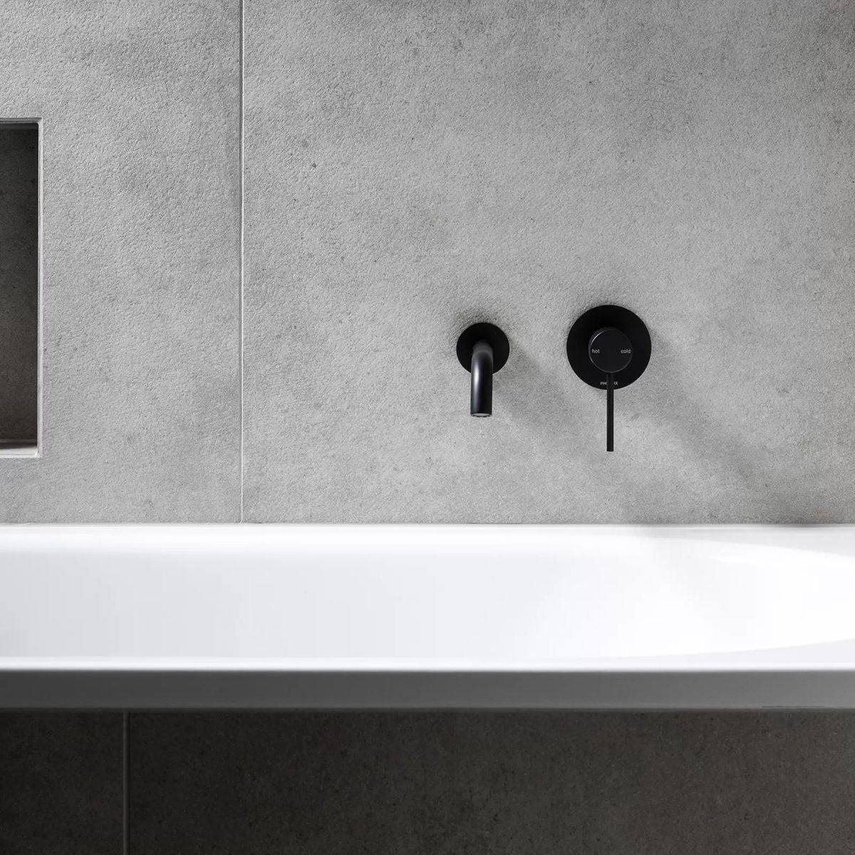 Vivid Slimline SwitchMix Shower/Wall Mixer, Matte Black