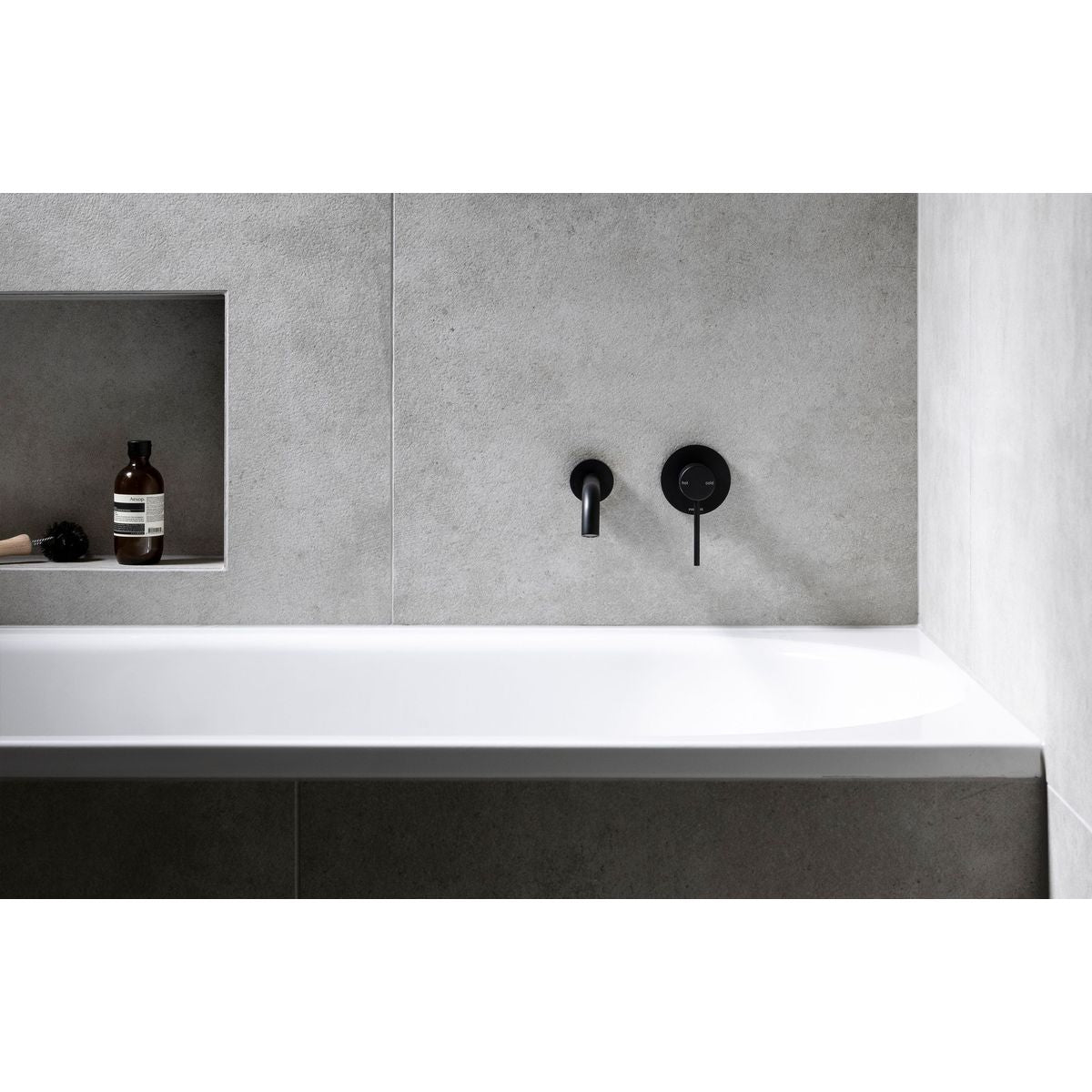 Vivid Slimline SwitchMix Shower / Wall Mixer Fit-Off Kit - Matte Black